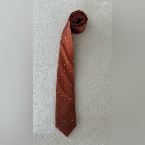 The Tie Bar Hand Made 100% Silk Stain resistant Men’s Neck Tie Made In USA - Picture 1 of 6